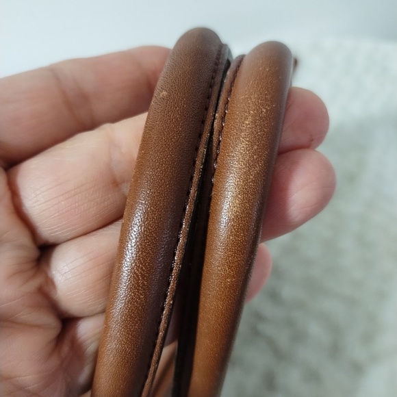 Vintage Burberry LeatherTote Bag. - Picture 8 of 16